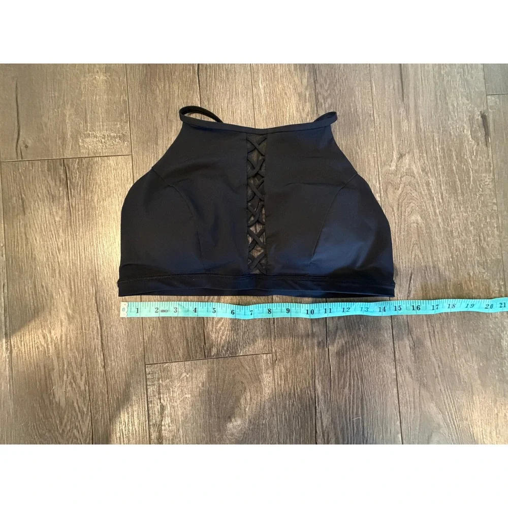 Lululemon Black High Neck Strappy Lattice Mesh Sports Bra Yoga Gym Size 8